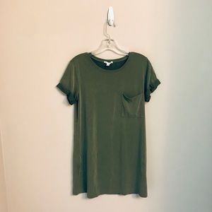 SOLD — American Eagle T-shirt Dress